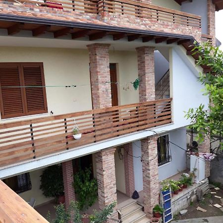 Sara'S Villa Shkodër Esterno foto