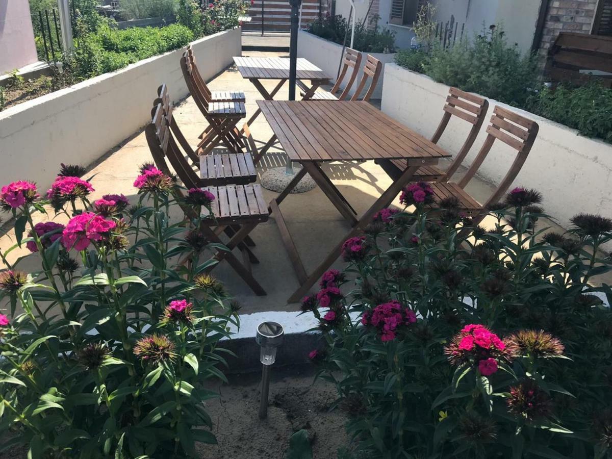 Sara'S Villa Shkodër Esterno foto