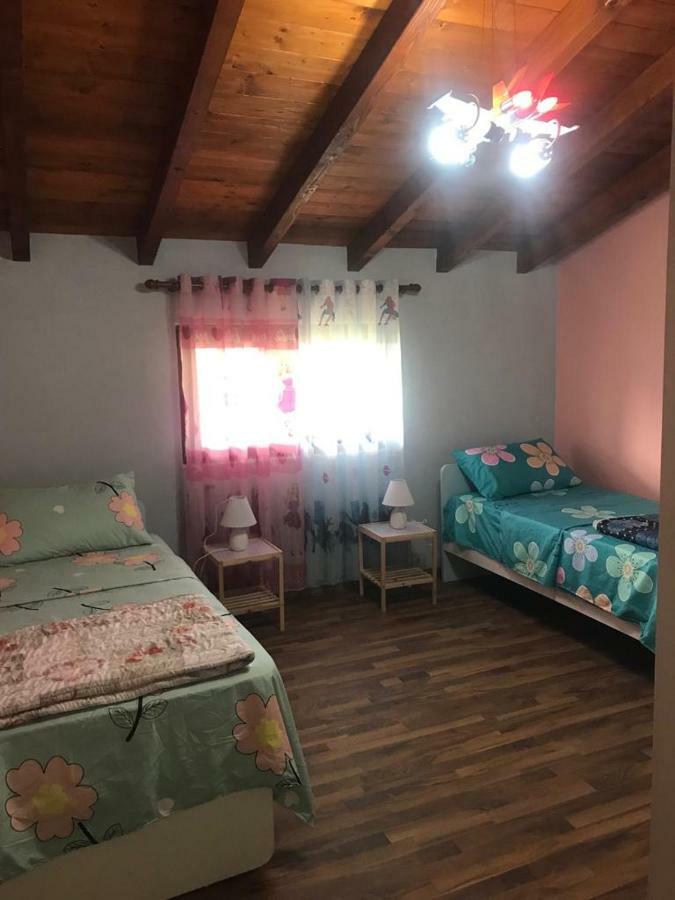 Sara'S Villa Shkodër Esterno foto