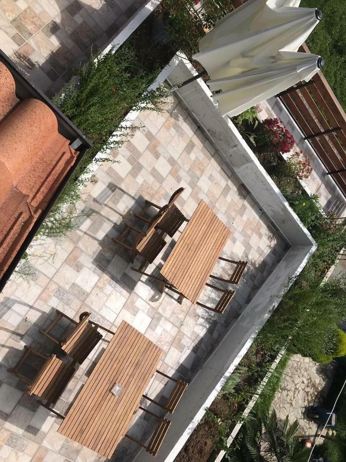 Sara'S Villa Shkodër Esterno foto