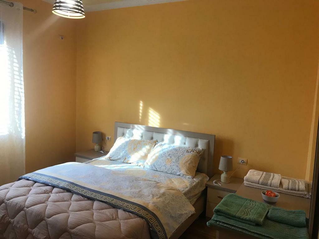 Sara'S Villa Shkodër Esterno foto